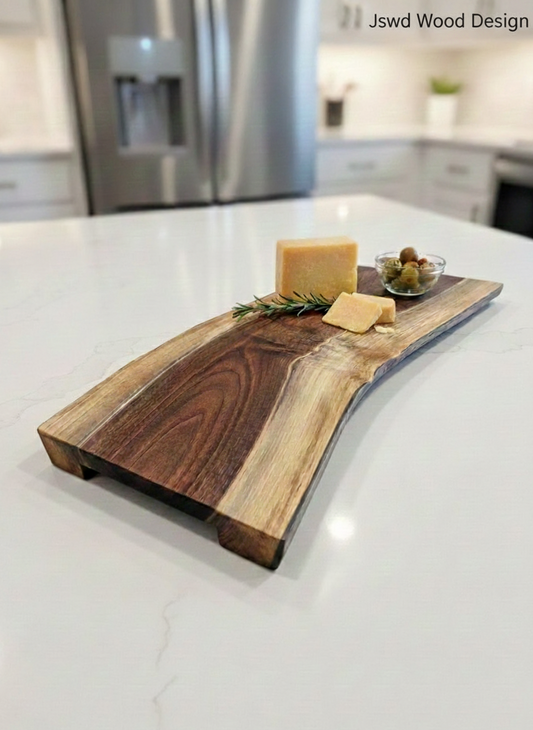 Charcuterie/serving board